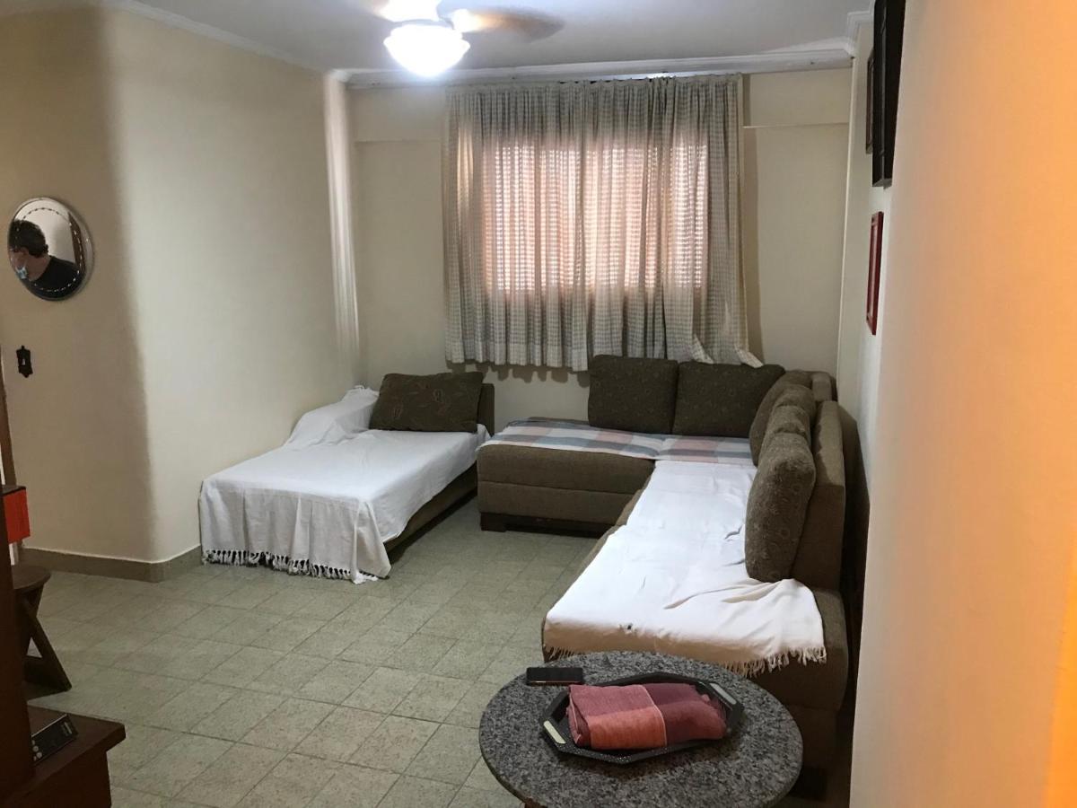 Pitangueiras Apartment