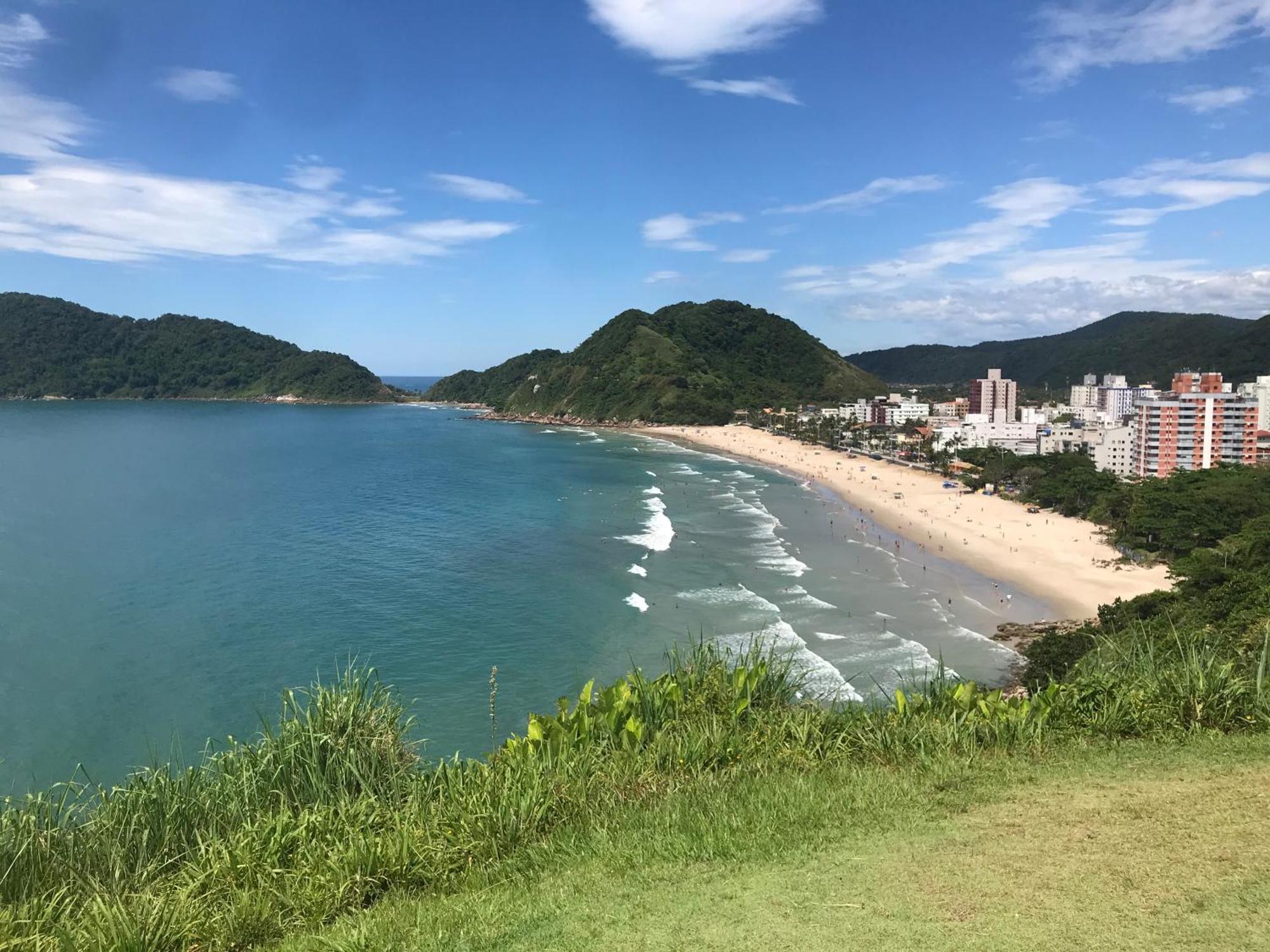 Apartment Pitangueiras Guaruja